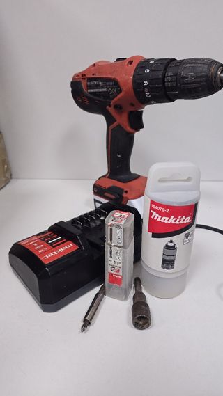 Taladro A Bateria Maktec MT081