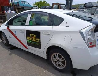 5555047081 guantera toyota prius (nhw30) 348511
