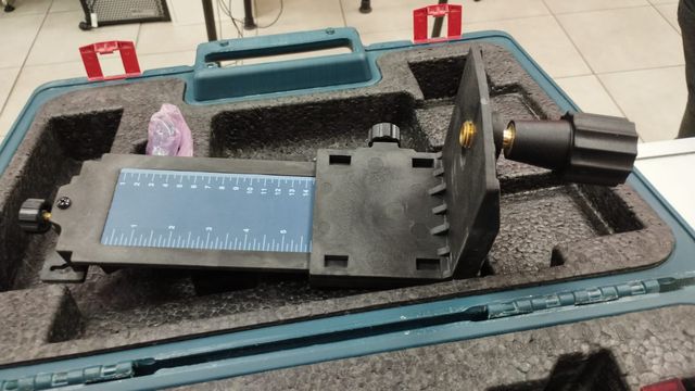 Nivel Laser Bosch GRL 300HV