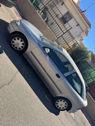 Opel Astra 2000