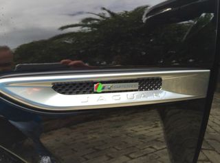 Jaguar XE 2.0 R-Sport AWD Autom 2015