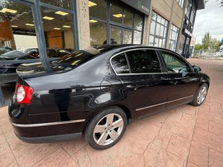 VOLKSWAGEN PASSAT 2.0 TDI 140CV DSG HIGHLINE