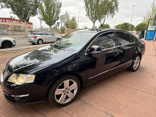 VOLKSWAGEN PASSAT 2.0 TDI 140CV DSG HIGHLINE