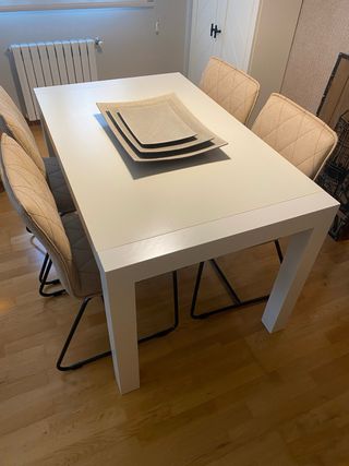 Mesa comedor extensible lacada blanca