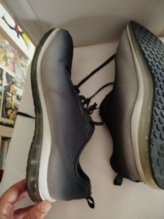 Zapatillas Skechers Negras