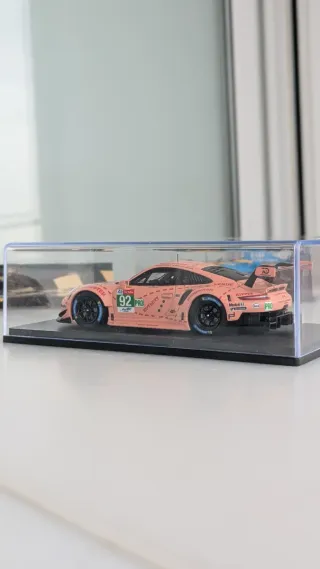 Porsche 911 GT3 Pink Pig escala 1/43