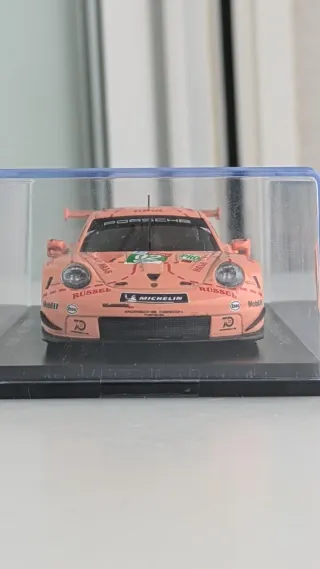Porsche 911 GT3 Pink Pig escala 1/43