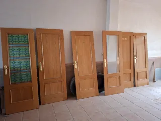 Puertas de madera maciza (varios modelos)