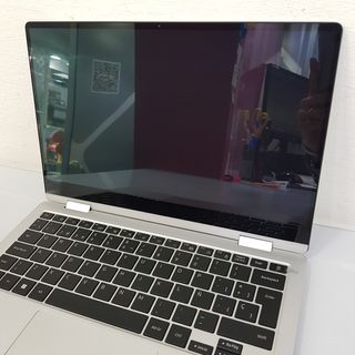 Ordenador portátil Samsung NP730QED 8/256Gb Intelcorei5 Int