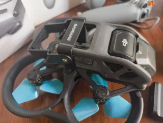 DJI Avata + 3 batería,cargador múltiple + Mando