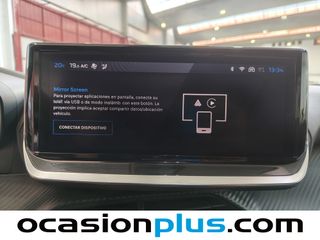 Peugeot 2008 PureTech 130 S&S Allure EAT8 96 kW (130 CV)