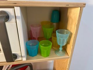 Cocinita de juguete DUKTI (Ikea) con accesorios