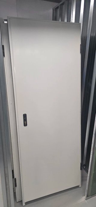 Puerta Trastero Blanca  Nueva