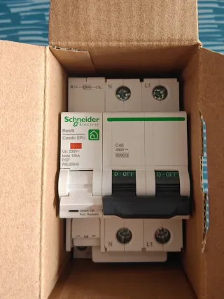 Limitador sobretensiones Schneider Resi9 C40