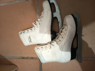 Patines de Hielo Blancos