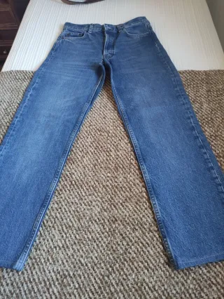 Pantalón vaquero Zara azul