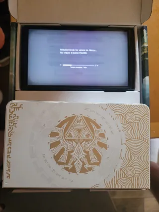 Nintendo Switch OLED Zelda Tears Kingdom Ed.