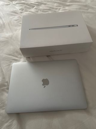 MacBook Air Plata 2020 13 pulgadas 
