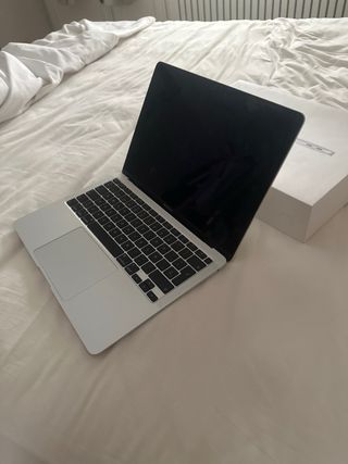MacBook Air Plata 2020 13 pulgadas 