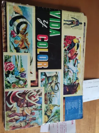 Álbum de cromos Vida y Color
