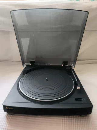 Tocadiscos Aiwa Negro