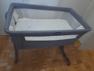 Culla Chicco Next2me Essential + 2 set di lenzuola