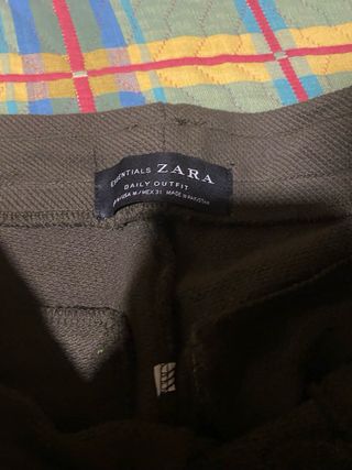 Pantalón de chándal Zara verde M
