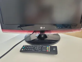 Pantalla TV LG Flatron M2262D