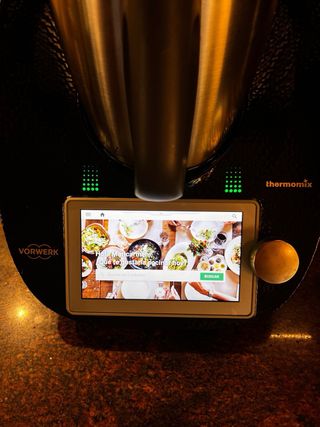 Thermomix TM6 Negra + Thermomix Friend + Bolsa