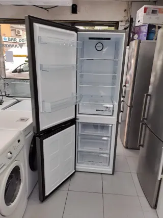Nevera combi Beko 1.85cm nofrost 
