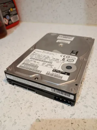 Disco Duro Hitachi Deskstar 500GB SATA 7200rpm