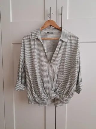 Camisa de rayas verde y gris