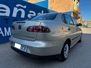 SEAT Cordoba 2004