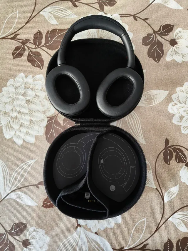 Sony ULT Wear (ANC) Negro