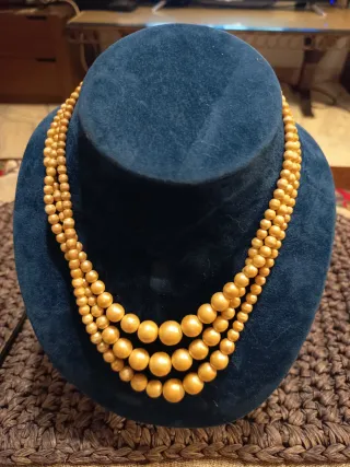 Collana perle dorate multistrato