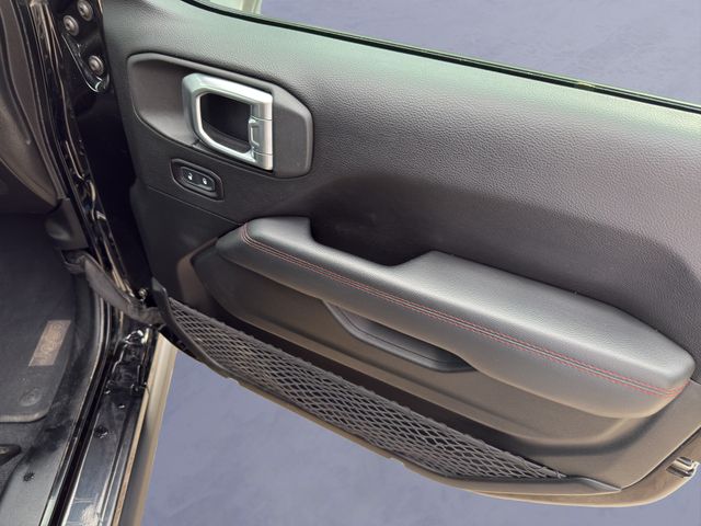 JEEP Wrangler Unlimited 2.0T GME Rubicon 8ATX E6