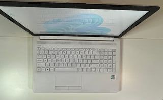 Portátil HP 15-da0070ns i7/8GB/256SSD