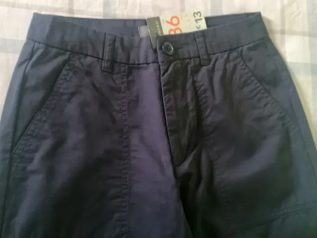 Pantalón azul marino talla 36