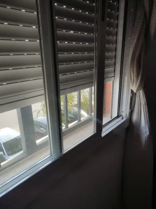 Ventanas de aluminio correderas.
