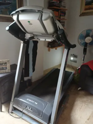 Cinta de correr BLADEZ poco usada