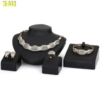 Conjunto Bisutería Dorado Pedrería