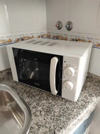 Microondas Bluesky blanco