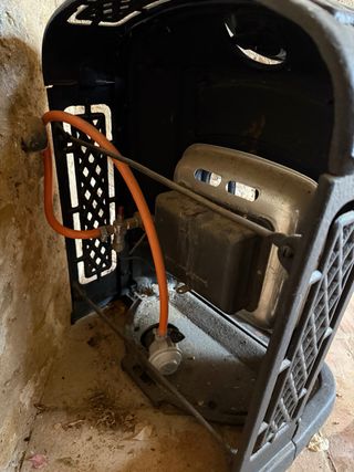 Estufa antigua de hierro fundido