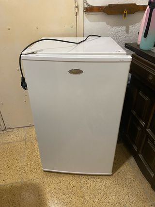 Nevera Haier pequeña
