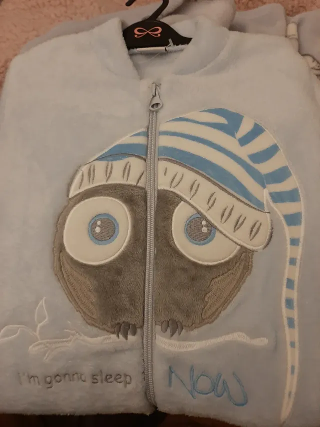 Pijama bebé azul con dibujo de búho