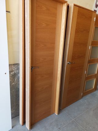 Puertas de paso madera casi nuevas
