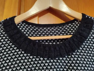 Jersey de punto blanco y negro