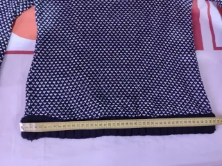 Jersey de punto blanco y negro
