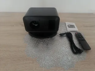 Mini Proyector Portátil UCOCARE Smart Proyector S