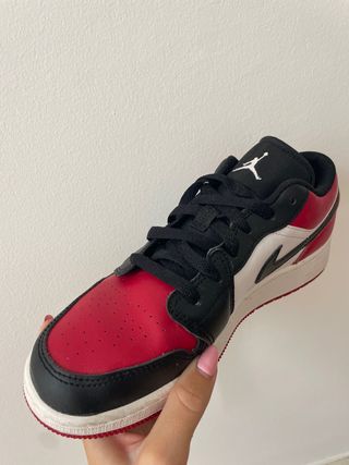Air Jordan 1 Low Bred Rojo Negro Blanco